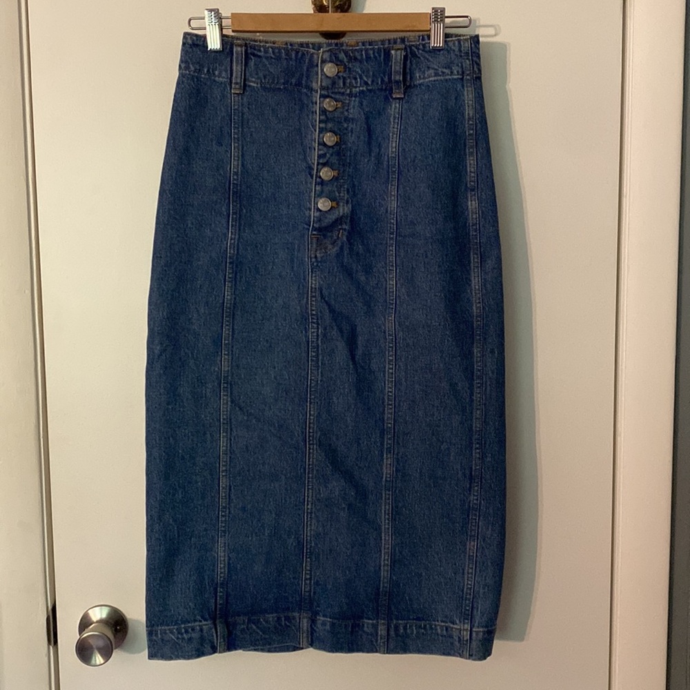 Stretch Denim Button-Front Midi Pencil Skirt